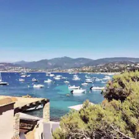 ISOLELLA , villa pieds dans l'eau Pietrosella Exterior foto